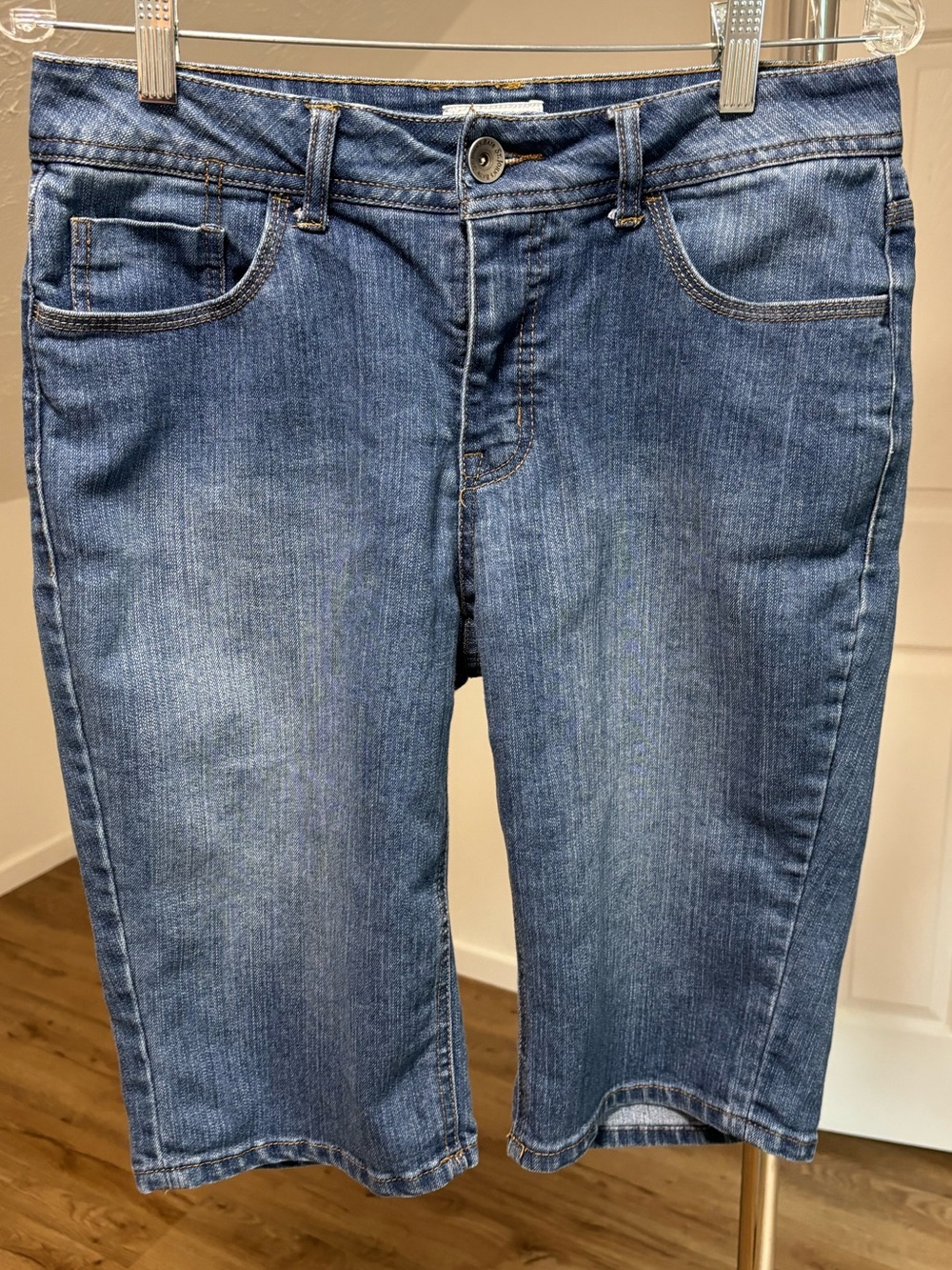 St. John's Bay denim bermuda shorts, embroidered detail on back pockets. Size 8